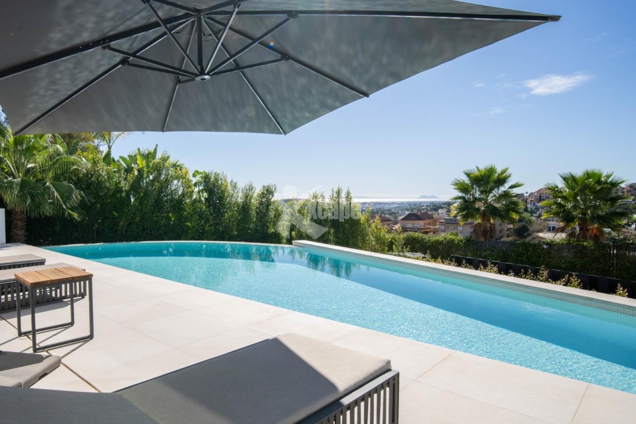 Contemporary Villa for sale Nueva Andalucia (2)