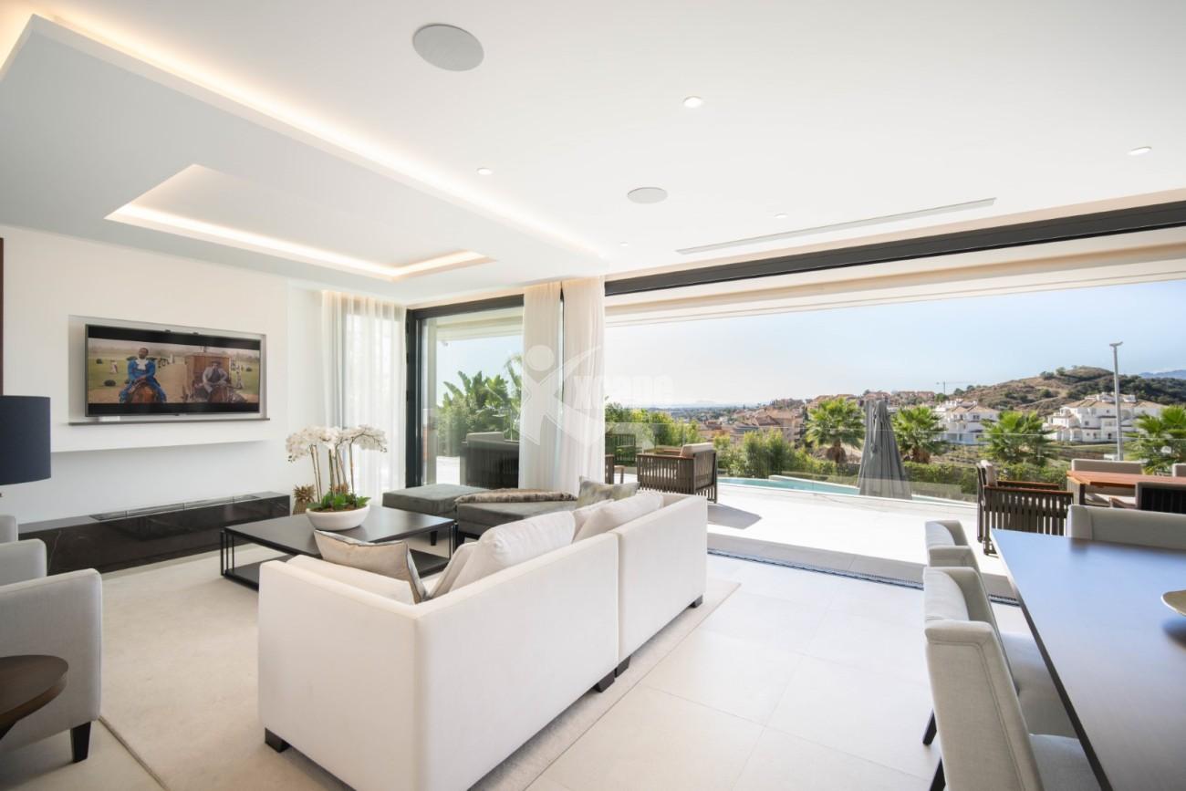 Contemporary Villa for sale Nueva Andalucia (14)