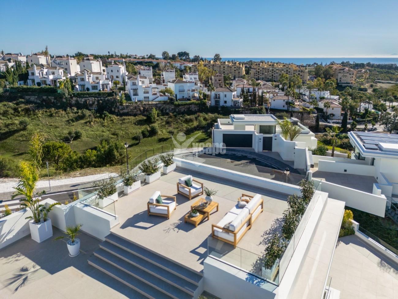 New Modern Villa East Estepona (4)