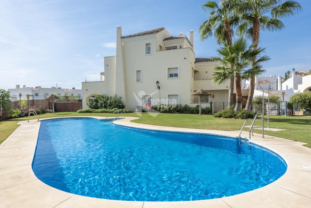 Penthouse Duplex Nueva Andalucia Marbella (1)