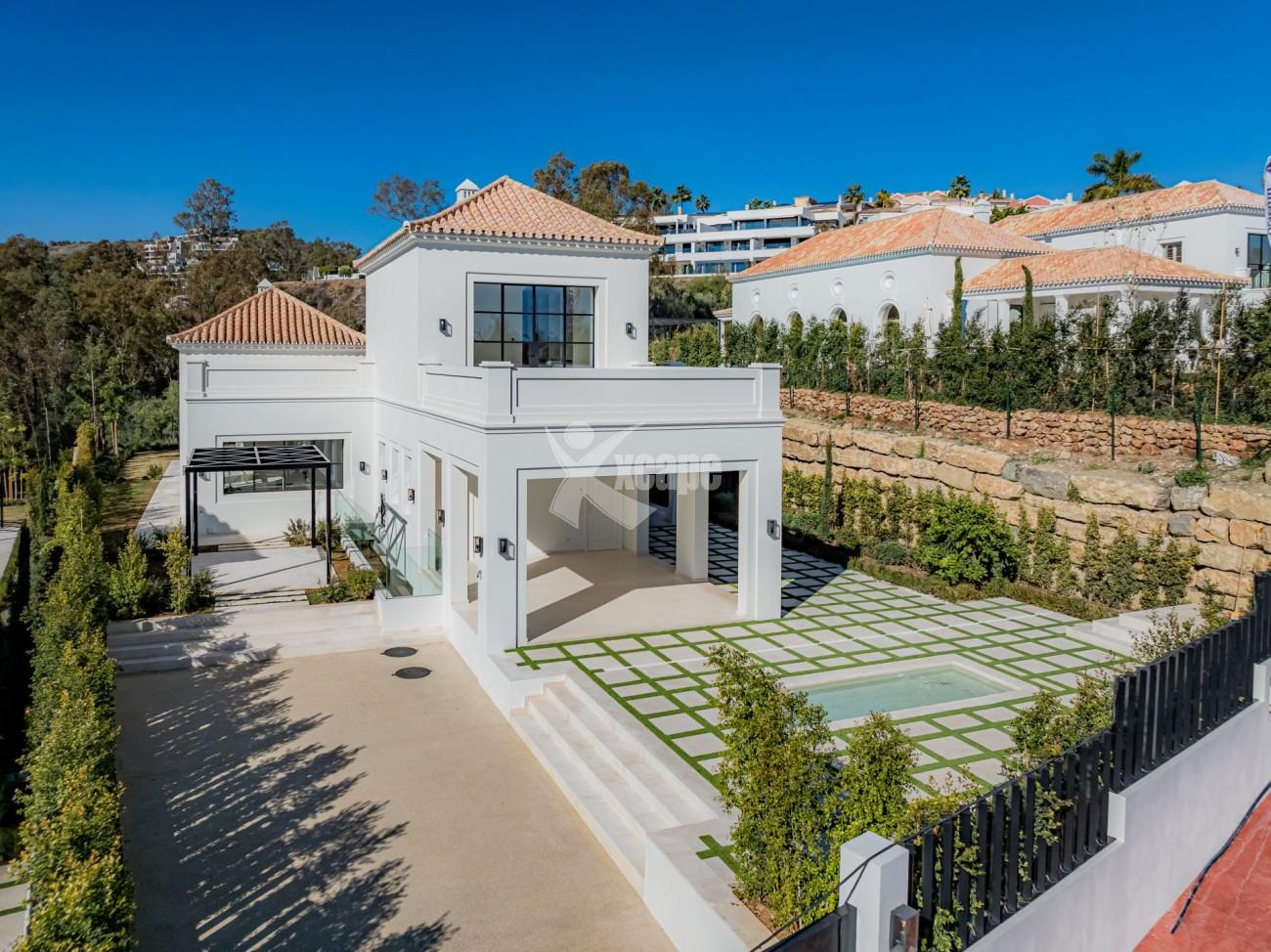 New Elegant Villa Nueva Andalucia Marbella (29)