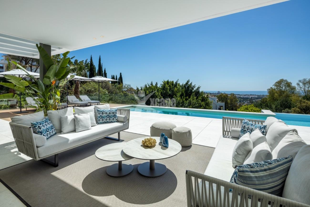 Stunning Modern Villa in Benahavis Spain (15)