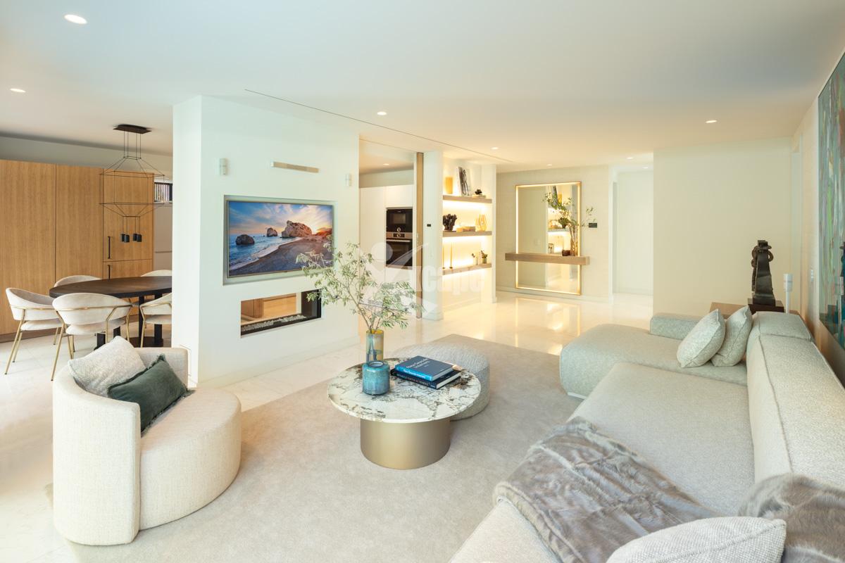 New Modern Villa near Golf Marbella (16)