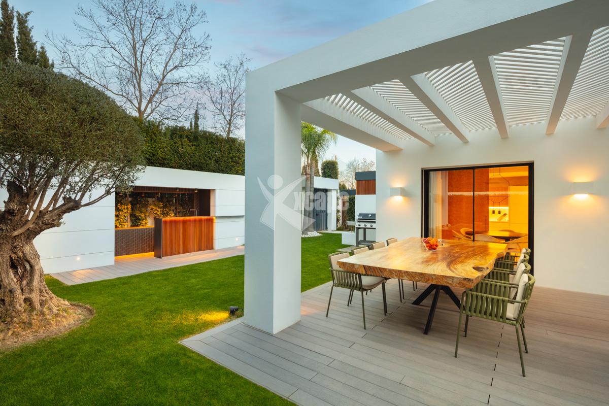 New Modern Villa near Golf Marbella (18)