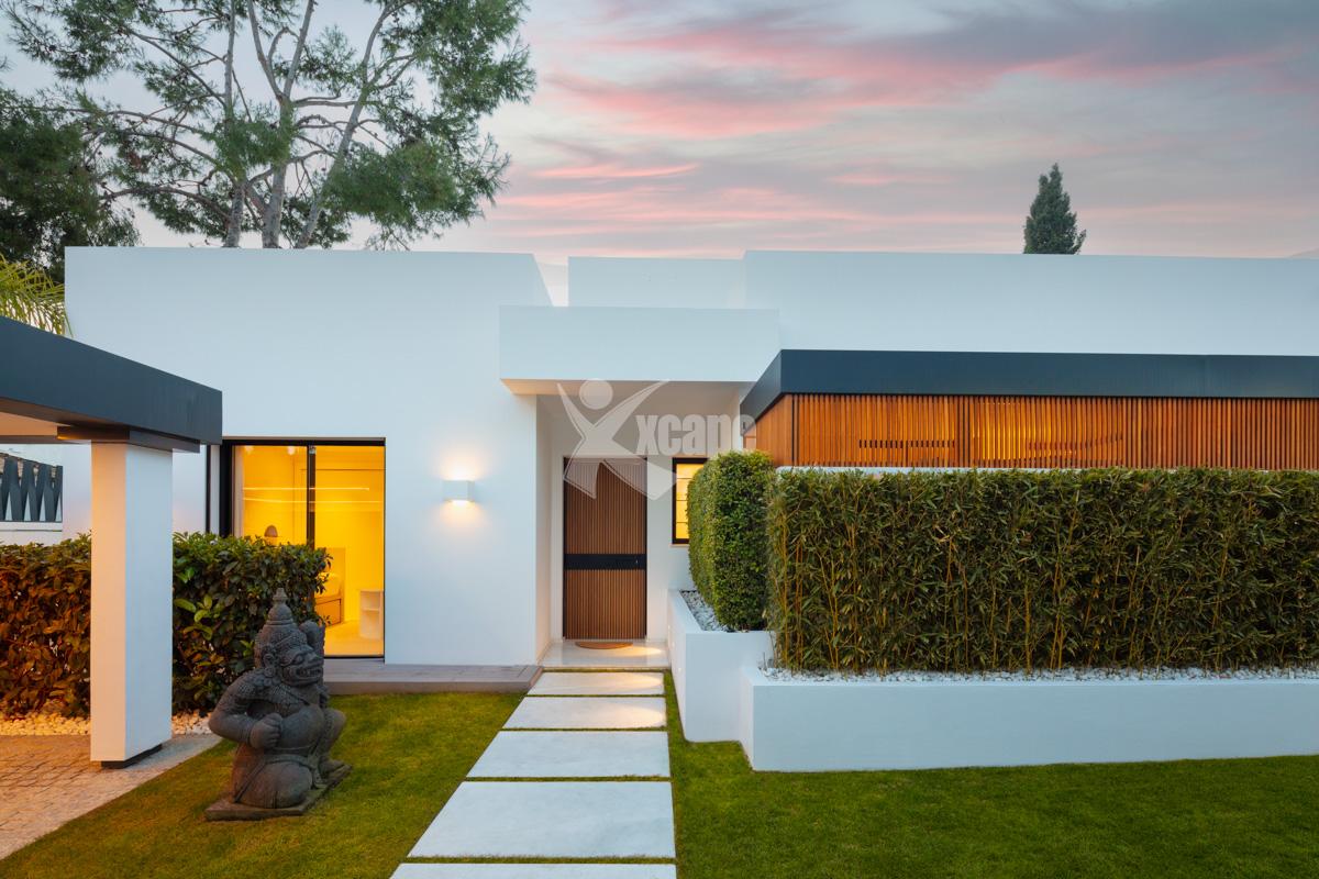 New Modern Villa near Golf Marbella (22)