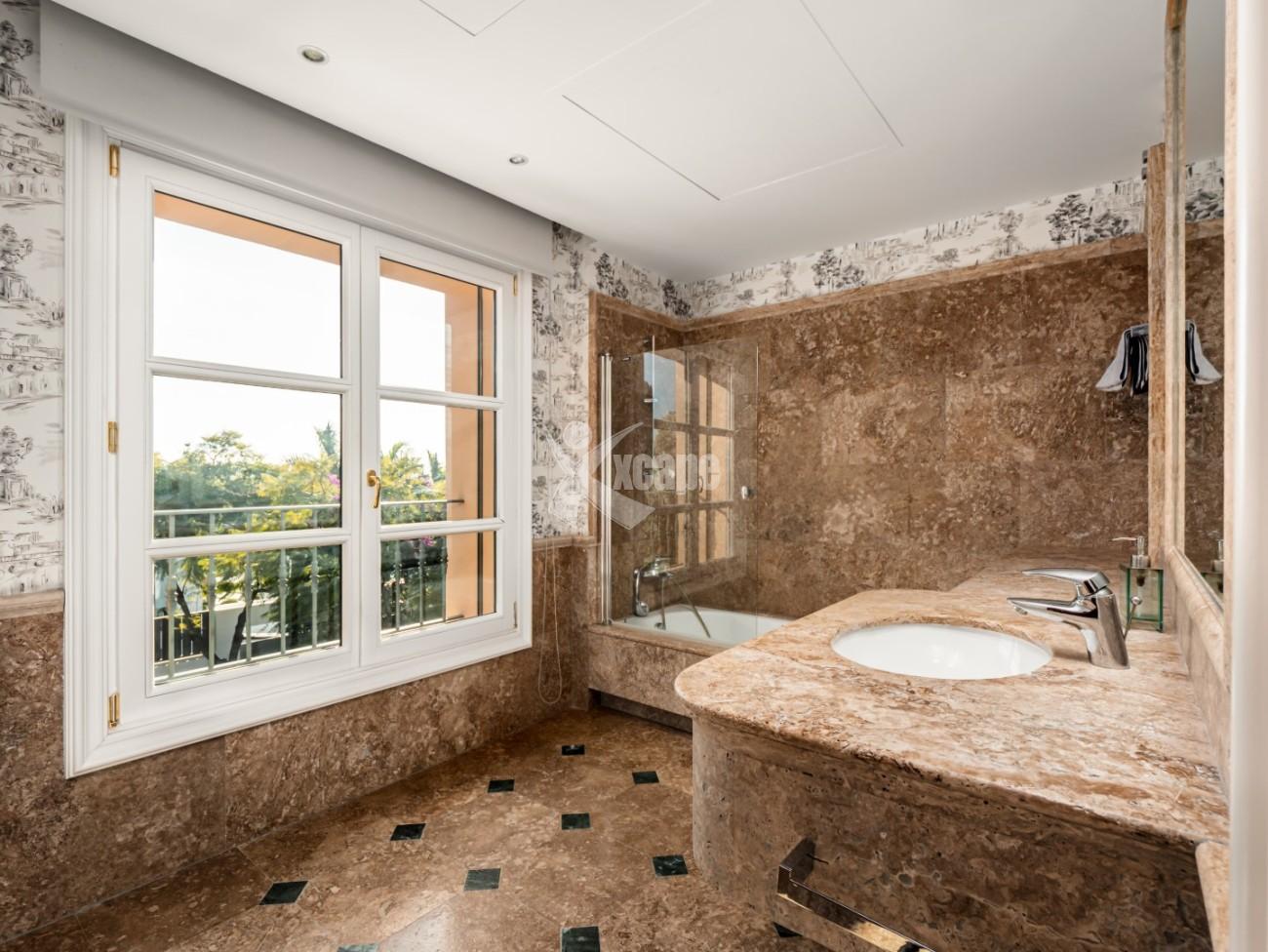 Luxury Villa for sale Benahavis (30)