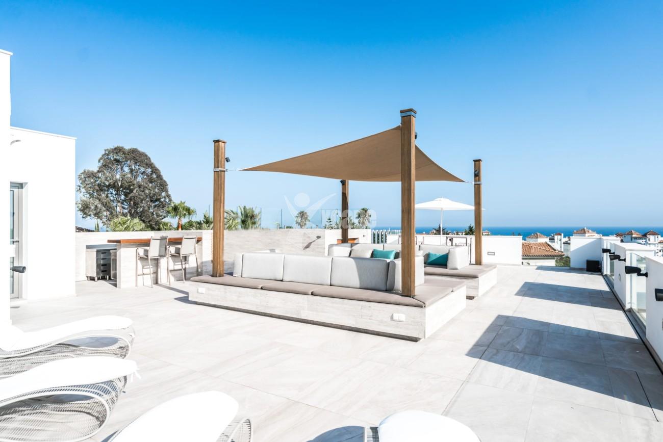 James Bond Style Modern Villa Marbella (3)